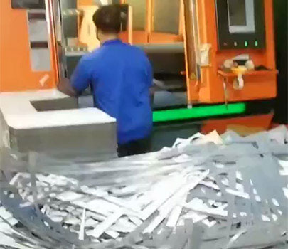 应用 ○ 视频